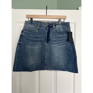 Blank NYC Denim Skirt Size 30 NWT